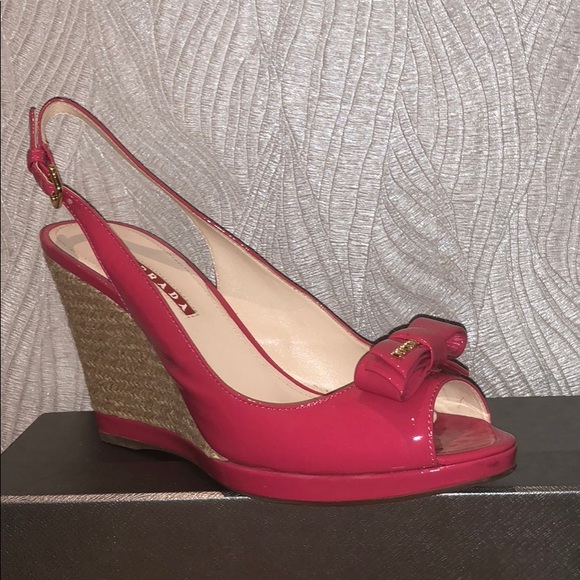 Prada  Wedges with Prada logo in fuchsia color - Picture 3 of 6